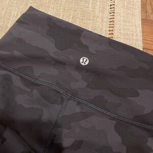 Lululemon leggings size 2